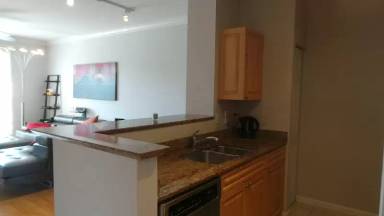 Main picture of 580 S Sapodilla Ave