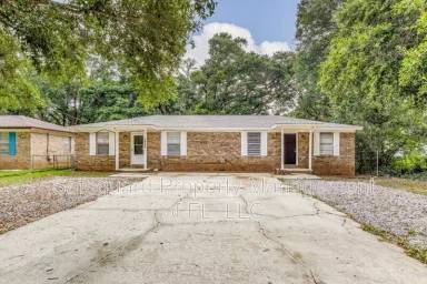 Main picture of 1015 Winton Ave