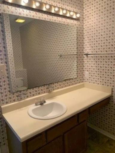 Main picture of 1886 Tryon Dr
