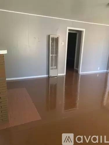 Main picture of 13269 Edgemont St