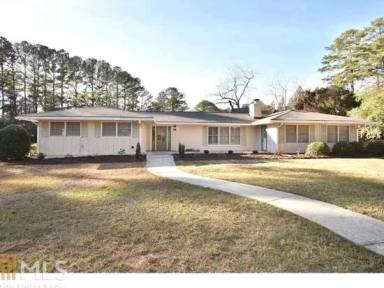 Main picture of 4740 Springfield Dr