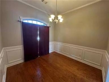 Main picture of 249 Deerfield Ct