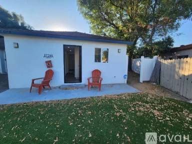 Main picture of 17748 Baltar St