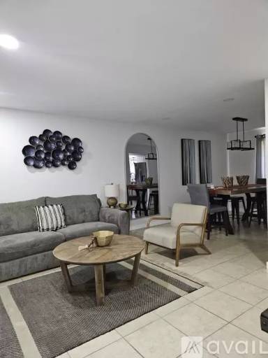 Main picture of 101 W Camellia Ave