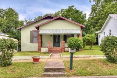 Main picture of 2106 Ellis St