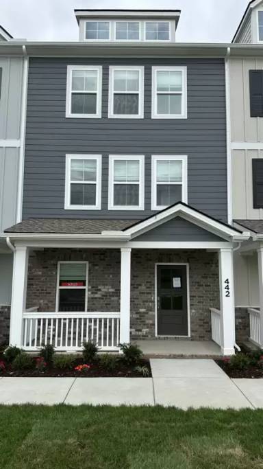 Main picture of 442 Blair Rd