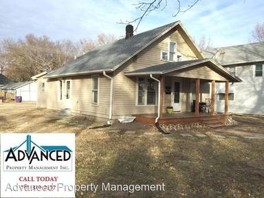 Main picture of 1012 Yuma St