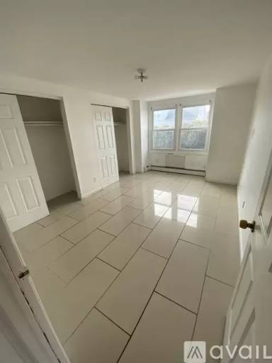 Main picture of 818 First Ave