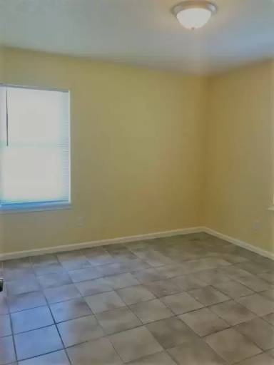 Main picture of 742 Leopard Ct