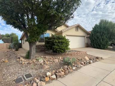 Main picture of 4651 Big Bend St