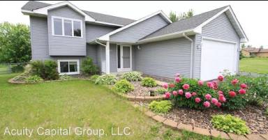 Main picture of 8530 Palmgren Ave NE