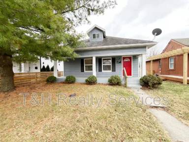 Main picture of 1629 Hoefgen St
