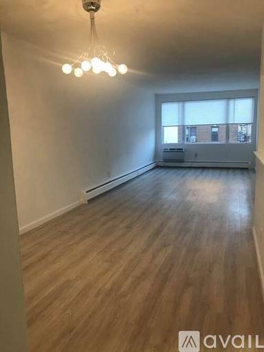 Main picture of 1914 81st St