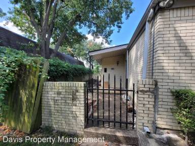 Main picture of 7016 Briarmeadow Dr
