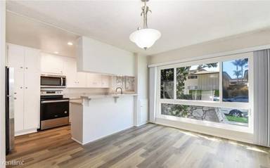 Main picture of 3030 Merrill Dr