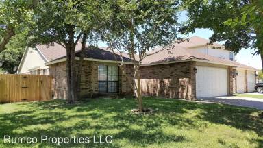 Main picture of 2202 Dewey Dr