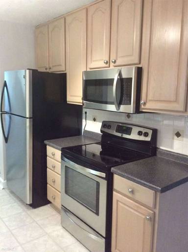 Main picture of 135 N Plum St