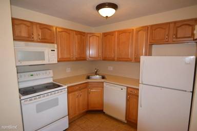 Main picture of 16 Everett Ave
