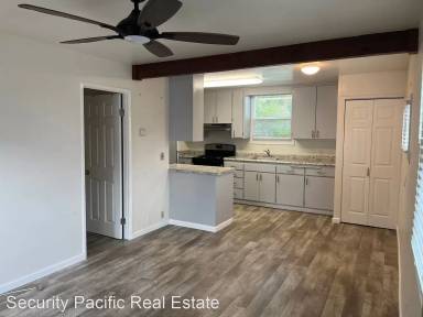 Main picture of 225 Rodeo Ave