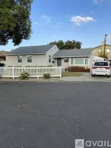 Main picture of 8347 Birchcrest Rd