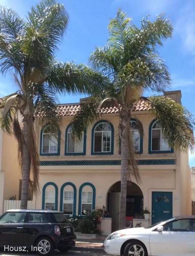 Main picture of 27 Granada Ave