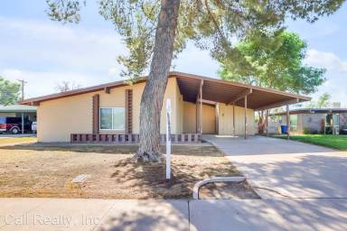 Main picture of 1155 E Malibu Dr