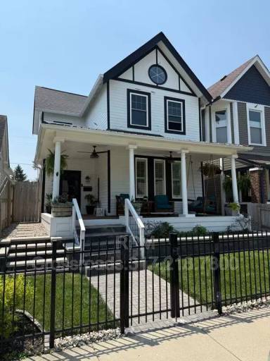 Main picture of 1217 Hoyt Ave
