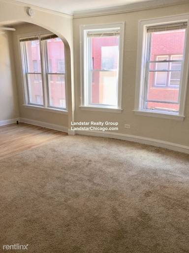Main picture of 525 W Cornelia Ave