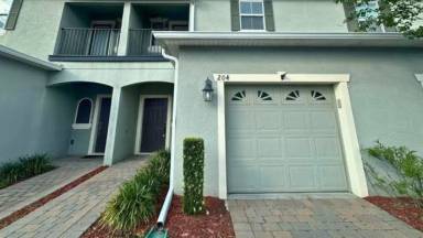 Main picture of 204 Wentworth Grande Dr