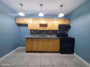 Main picture of 71 Bidwell Ave