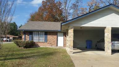 Main picture of 108 Shady Bend Dr