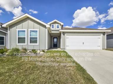 Main picture of 9972 Fighting Falcon Way Fort Worth, TX 76131-2633