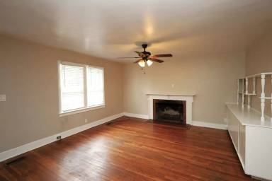 Main picture of 205 W Park Ave