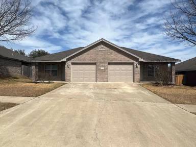 Main picture of 4705 John David Dr
