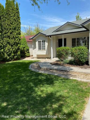 Main picture of 2672 S Stonehedge Dr