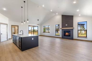 Main picture of 261 Noble Peak Dr