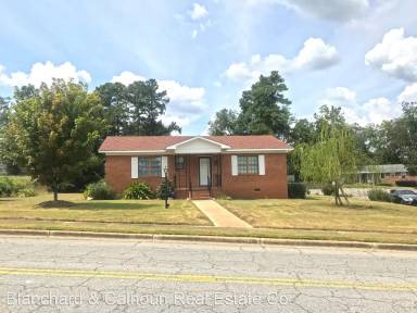 Main picture of 815 Eisenhower Dr