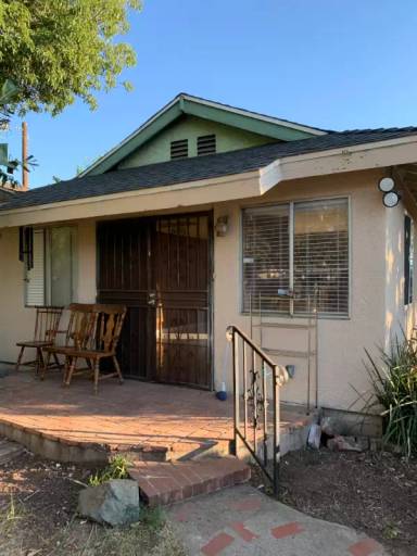 Main picture of 15750 Fellowship St