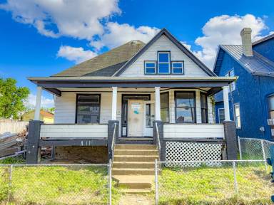 Main picture of 1136 Reservoir Ave