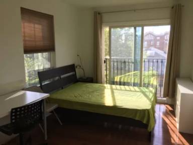 Main picture of 85 Romaine Ave