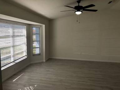 Main picture of 3098 Beacon Dr