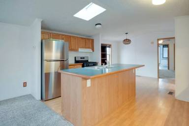 Main picture of 231 Apple Tree Dr