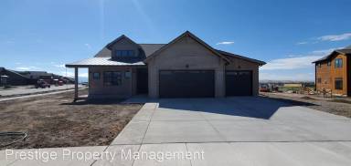 Main picture of 137 Mare Ln