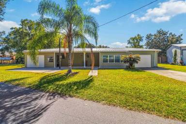 Main picture of 6420 Woods St