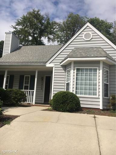 Main picture of 4908 Heritage Woods Ct