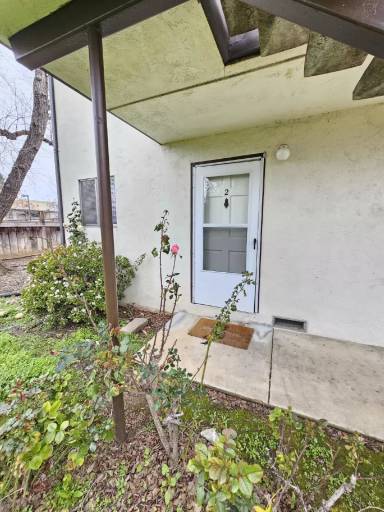 Main picture of 2355 5th Ave