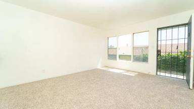 Main picture of 2729 G St