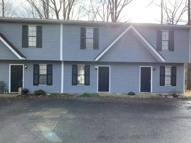 Main picture of 94-96 Peanut Ln