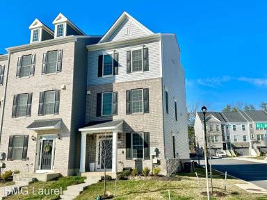 Main picture of 8928 Elk Ave
