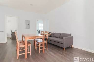 Main picture of 1164 W 24th St